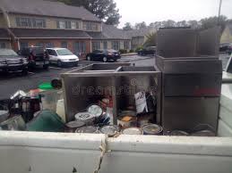 Best Construction Debris Removal  in Hampton, MD